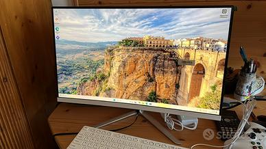 PC All-in-one 24” curvo | i7 | 16gb ram | ssd 512G