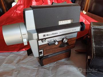 Cinepresa Bell & Howell