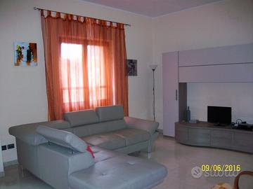 Chia bella e comoda casa a 5 km dal mare