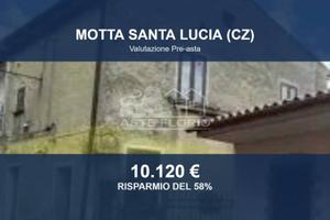 Immobile in asta di 60 m² a Motta Santa Lucia