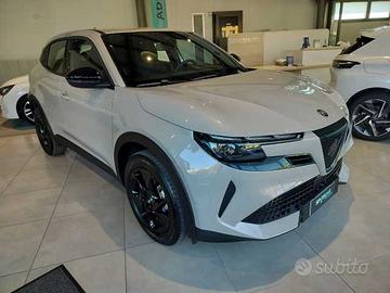 Alfa Romeo Junior 1.2 145 CV Hybrid eDCT6