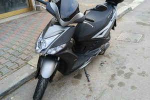Scooter Kymco 125 RS