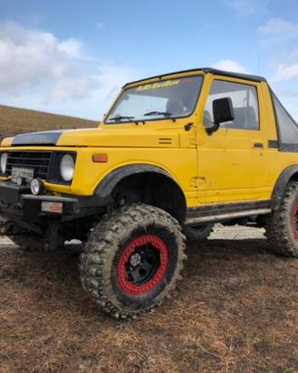Suzuki Samurai Sj 413