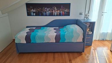 Letto singolo con materasso e spazio contenitore