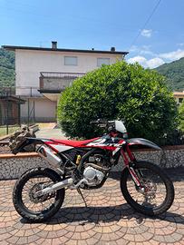 Fantic  XEF 125 Casa
