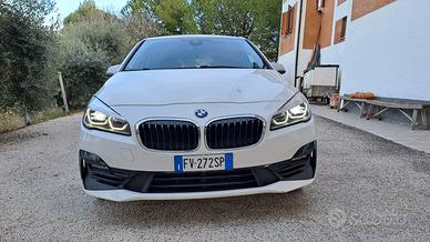 Bmw serie 2 216 d neopatentati