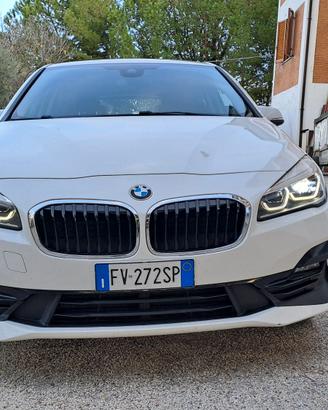 Bmw serie 2 216 d neopatentati