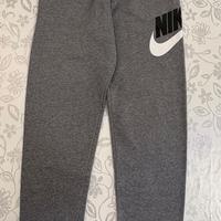Pantaloni Nike Uomo, Comodi con design moderno