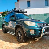 Toyota rav4 overland