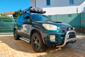 Toyota rav4 overland