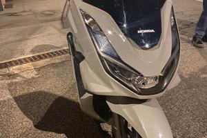 Honda pcx 125