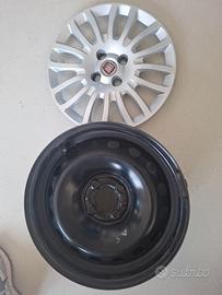 4 Cerchi 15" in Lamiera e Copricerchi Grande Punto