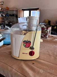 Centrifuga Girmi per frutta e verdura