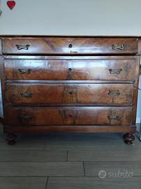 Comò antico in legno massello  (MI)