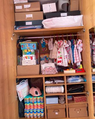 Abbigliamento e scarpine Bimba da 0 a 18 mesi
