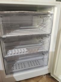 Frigorifero con freezer