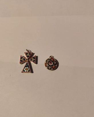 Croce e medaglietta da collana Murrina