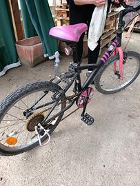 Bici e monopattini
