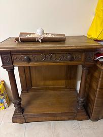 🪵 CONSOLLE ANTICA IN LEGNO INTAGLIATO – 800€
