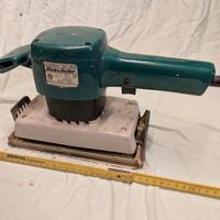 Levigatrice orbitale Black & Decker 350W