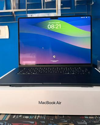 McBook Air 15” M4