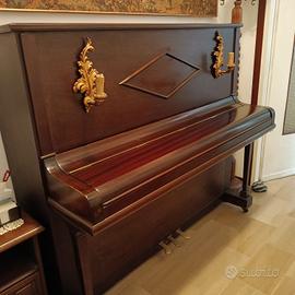 Pianoforte verticale