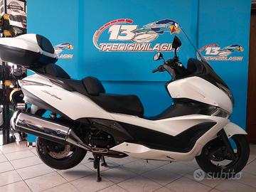 Honda SW-T400 - 2011