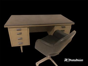 Scrivania anni 50 da ufficio vintage industriale