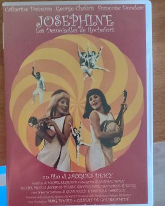 Josephine - Les demoiselles de Rochefort 