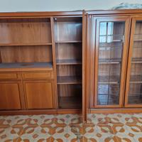 Mobile in  legno massello