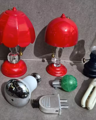 7 ACCENDINI DA COLLEZIONE A TEMA “ILLUMINAZIONE” –