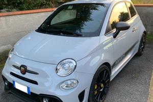 Abarth 595 Competizione 70th anniversario MY19