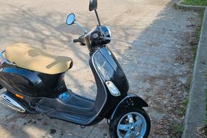 Piaggio Vespa 50 LX - 2008
