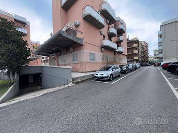 Box auto centro, termoli