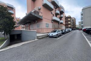 Box auto centro, termoli