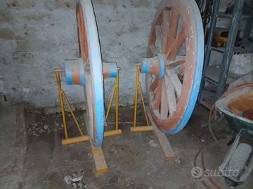 Ruote di carro in legno 