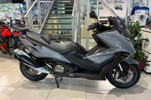 Kymco AK 550