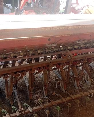 seminatrice Carrara per broccoli erba fieno grano