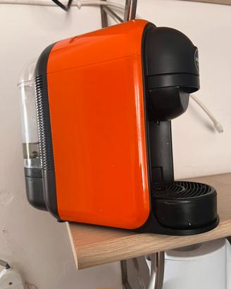 Macchina del caffè lavazza a modo mio