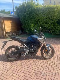 Honda CB125R 2021