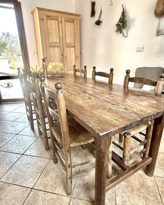 Tavolo rustico in legno massello + 6 sedie