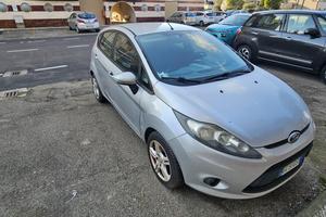 Ford Fiesta 1.2 benz.82 CV  neopatentati km 96597