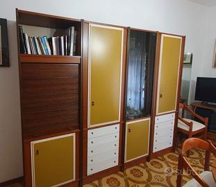 Mobile salotto anni '70