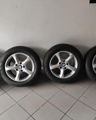 4 Cerchi con gomme invernali