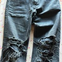 Jeans strappati grigio scuro