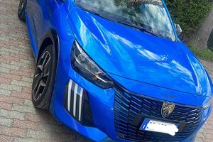 Peugeot 208 gt