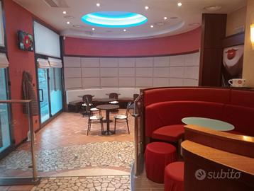 Bar ampia superficie (rif. 05)