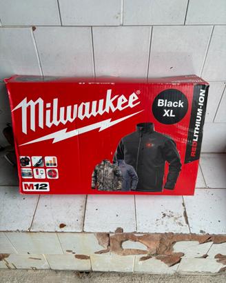 Giacca Riscaldata Milwaukee M12 XL nuova