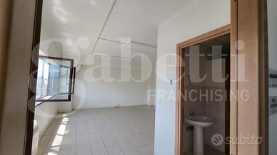 Ufficio Fonte Nuova [Cod. rif 3321033ACU] (Santa L