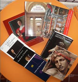 Cataloghi Musei Europei e Americani;